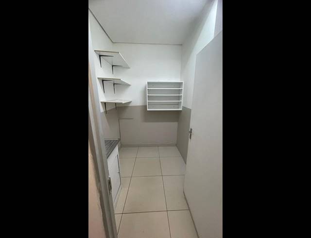 BUSINESS PROPERTY TO RENT IN WIERDA PARK